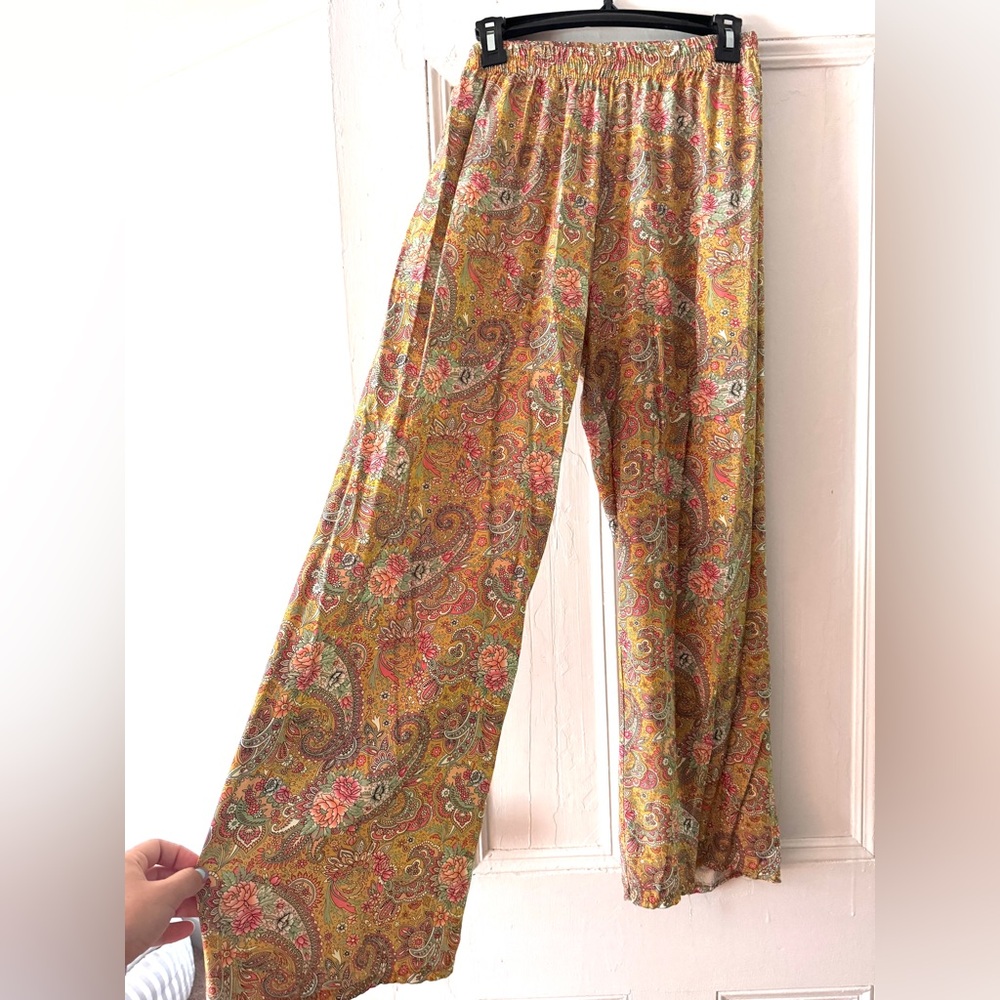 Printed flowy summer pants made in Italy